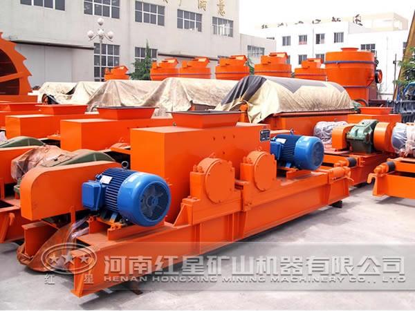 輥式破碎機(jī) 輥式破碎機(jī)