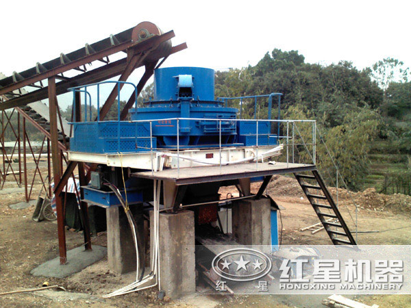 制砂機(jī)作業(yè)現(xiàn)場(chǎng) 制砂機(jī)作業(yè)現(xiàn)場(chǎng)