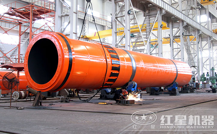 大型烘干機設(shè)備生產(chǎn)車間 大型烘干機設(shè)備生產(chǎn)車間