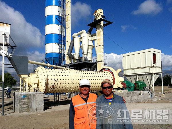 廣東球磨機(jī)客戶現(xiàn)場 廣東球磨機(jī)客戶現(xiàn)場