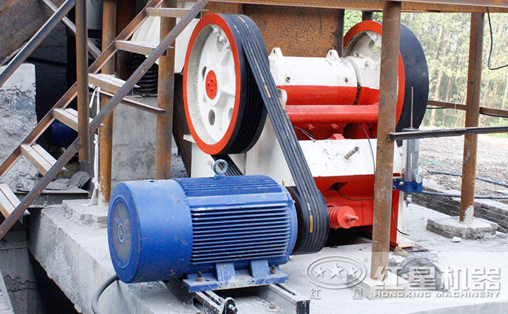 顎式破碎機 顎式破碎機